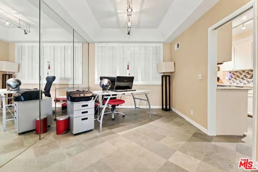 8455 Fountain Avenue #206 photo 8