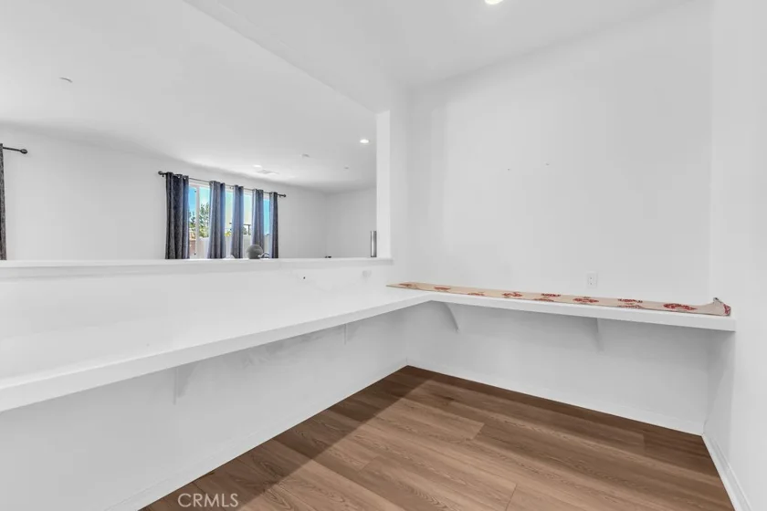 30536 Astoria Lane photo 18