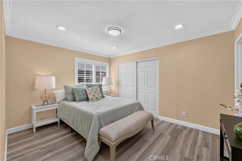 13930 Parkway photo 28