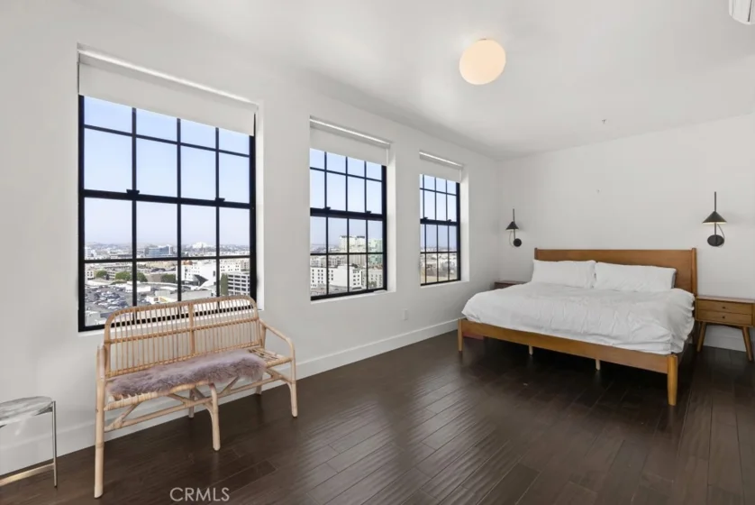 746 S Los Angeles Street #1201 photo 19