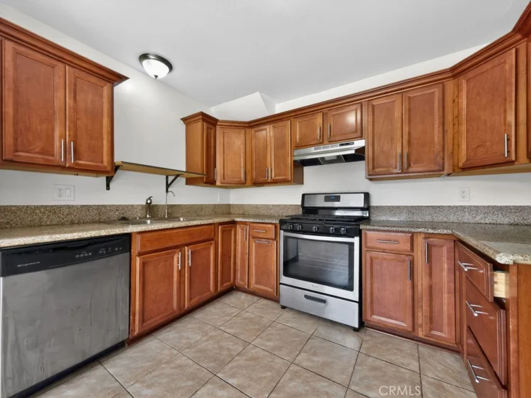 1381 S Walnut #2304 photo 3