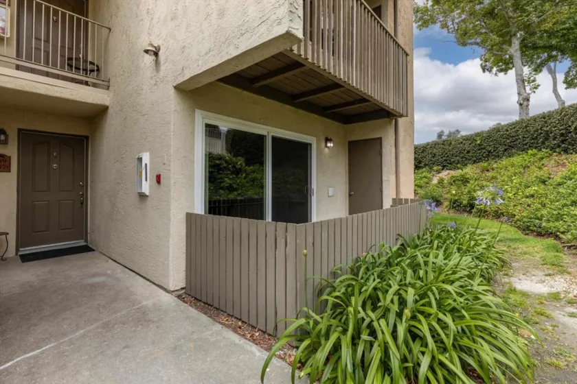 432 Edgehill Lane #157 photo 1