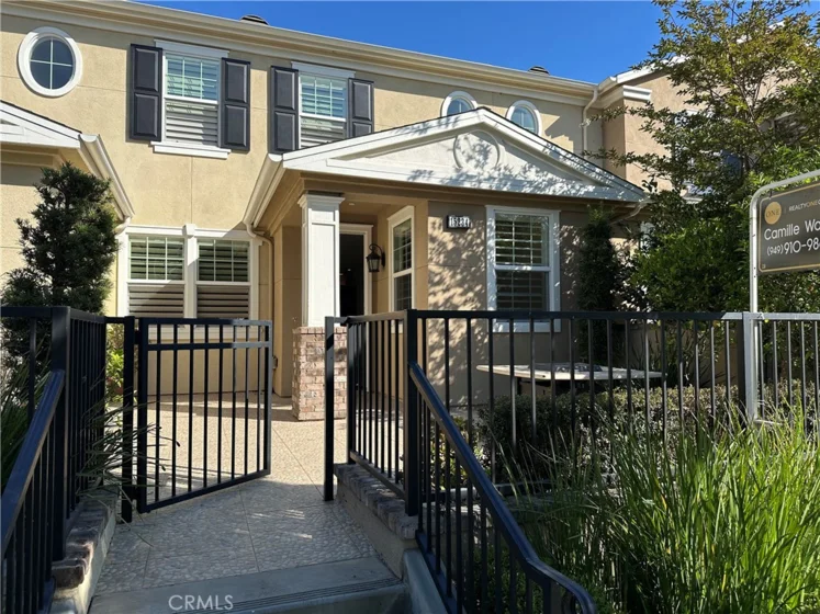 15234 Davenport Street photo 1
