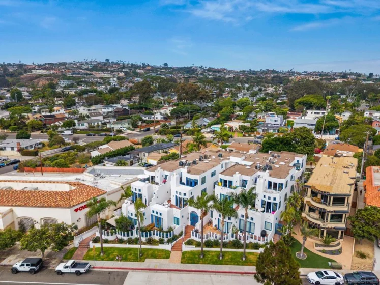 5437 La Jolla Boulevard photo 39