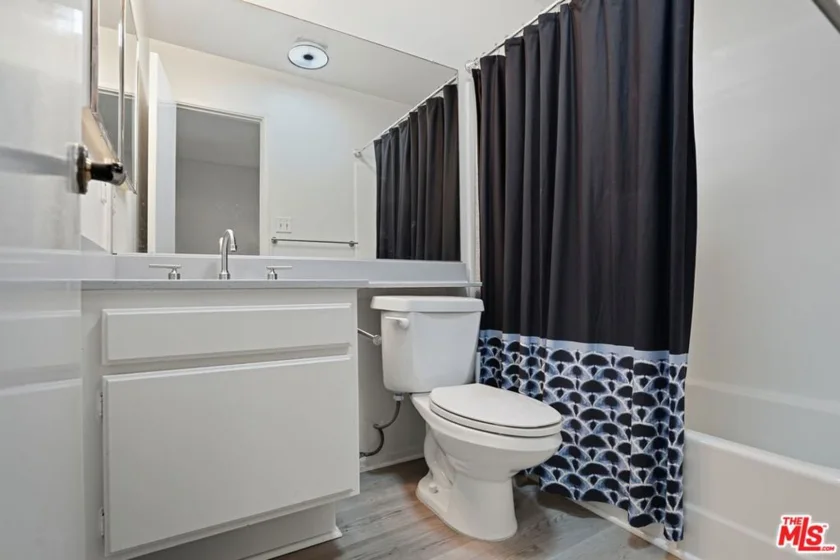 19355 Sherman Way #42 photo 30