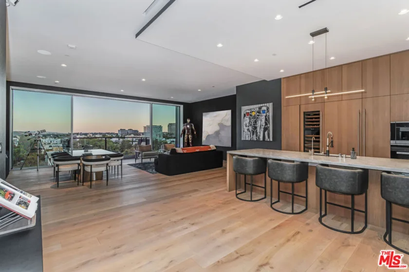 8899 Beverly Boulevard #9D photo 2