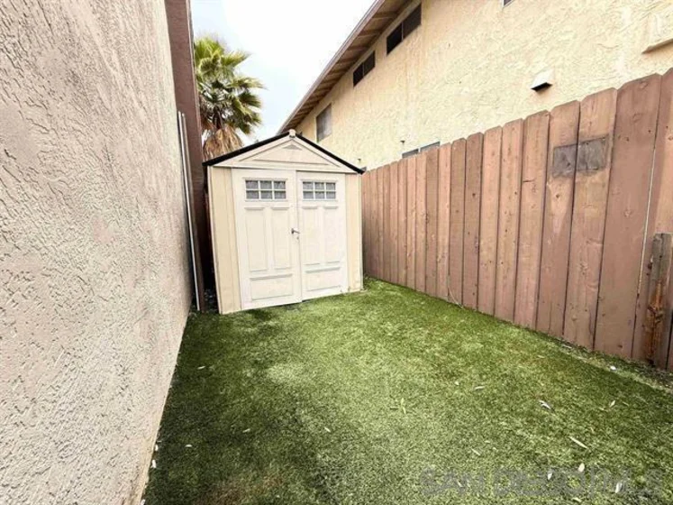 550 Graves Avenue #20 photo 13