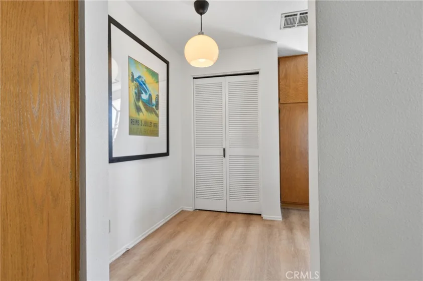 13331 Moorpark #223 photo 21