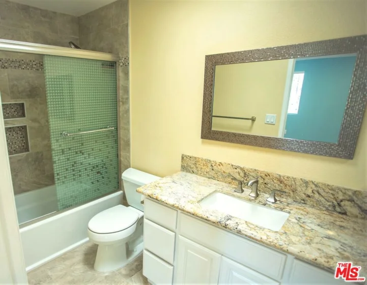 4365 Mclaughlin Avenue #14 photo 10