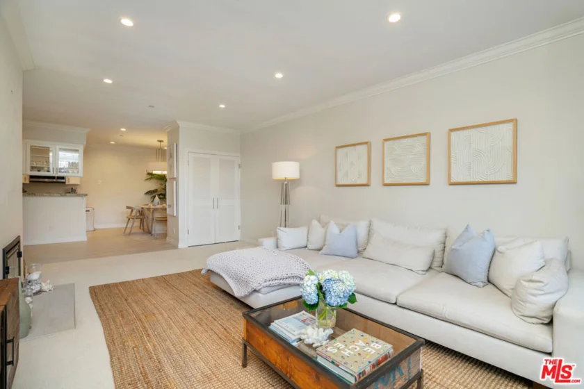 125 Montana Avenue #204 photo 5