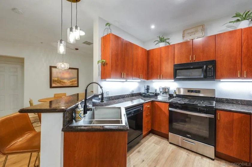1465 C Street #3310 photo 5
