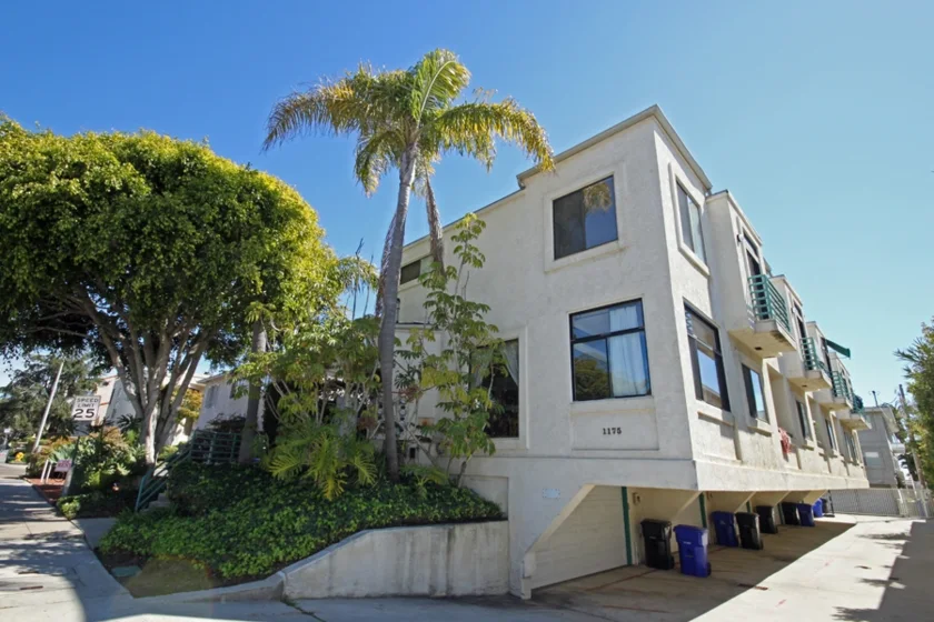 1175 Pacific Beach #5 photo 1