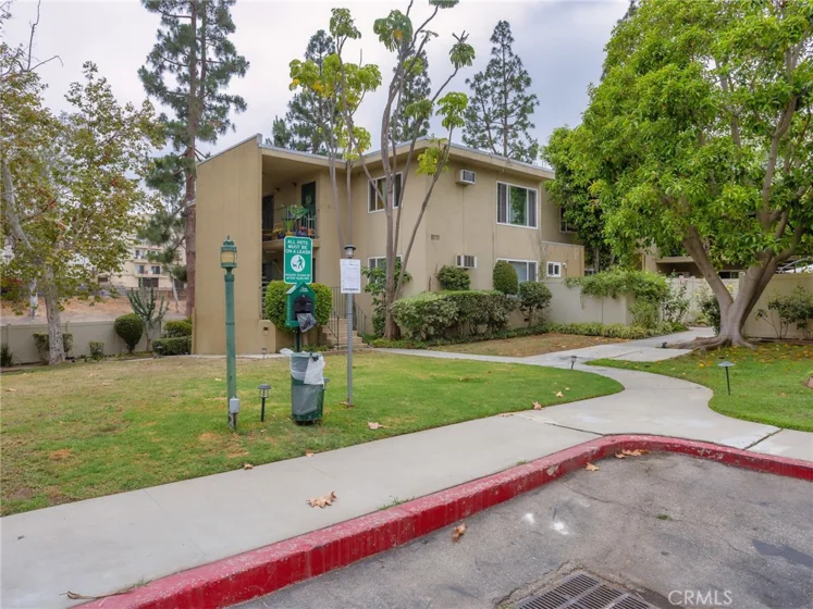 11138 Aqua Vista Street #18 photo 3