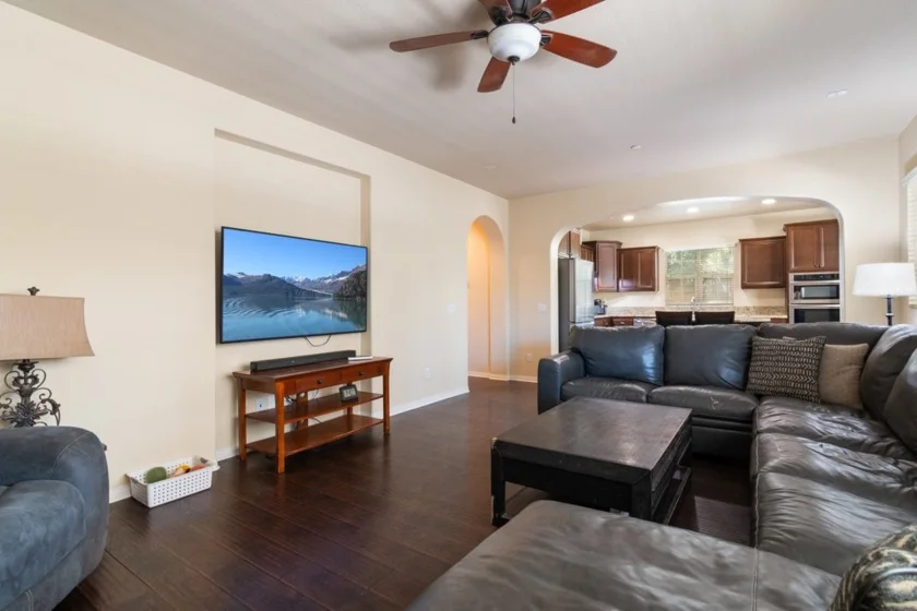 46236 Teton photo 19