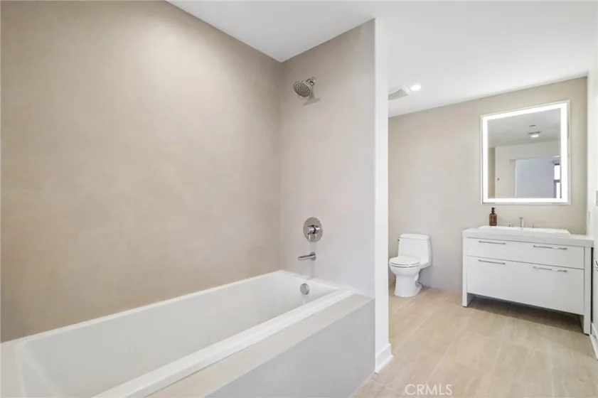 9 Macarthur Place #1507 photo 10