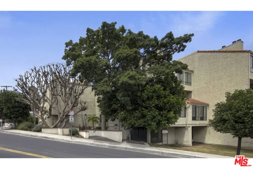 1900 Vine Street #403 photo 47