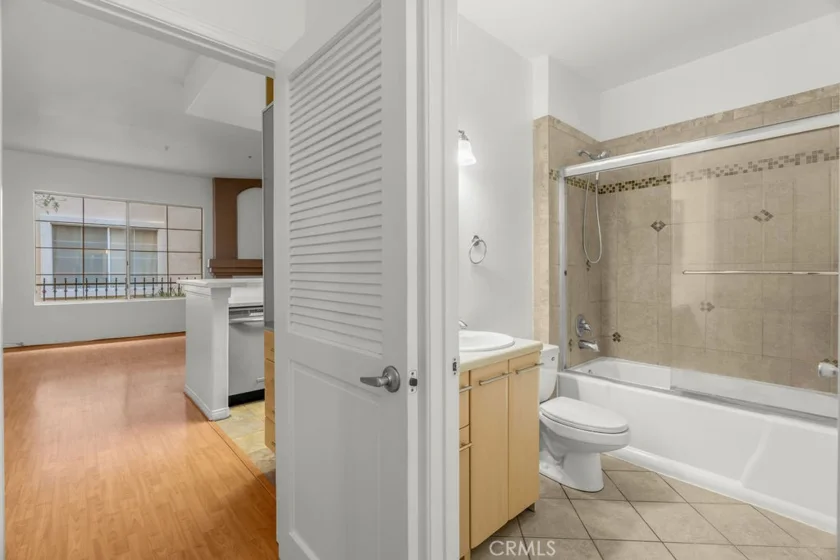 7037 La Tijera Boulevard #C102 photo 24
