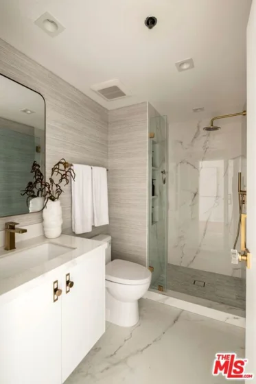 10660 Wilshire Boulevard #1208 photo 6