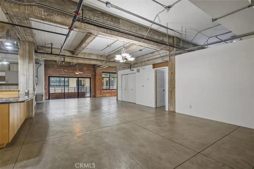 835 Locust Avenue #317 photo 11