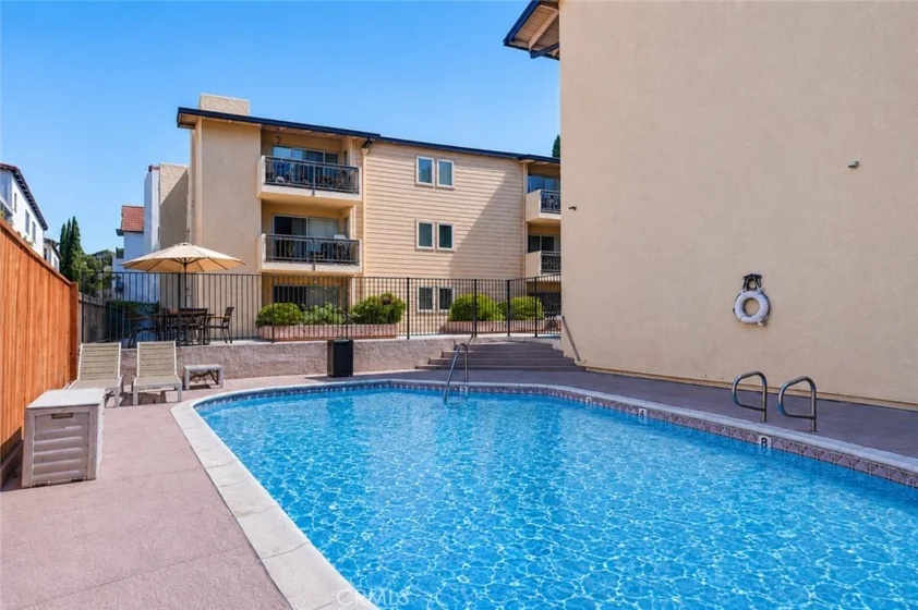 6151 Canterbury Drive #104 photo 2