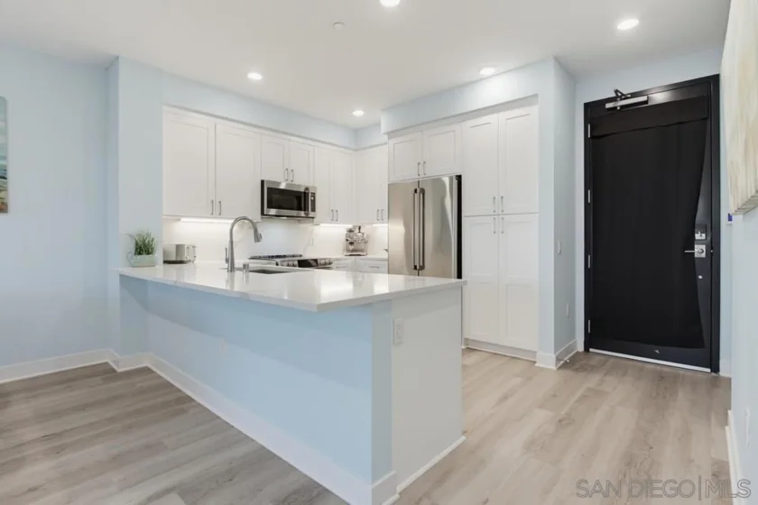 1021 S Cleveland Street #313 photo 15