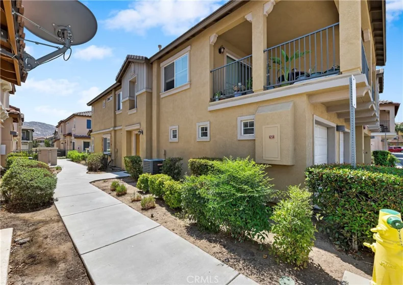 15615 Lasselle Street #13 photo 1