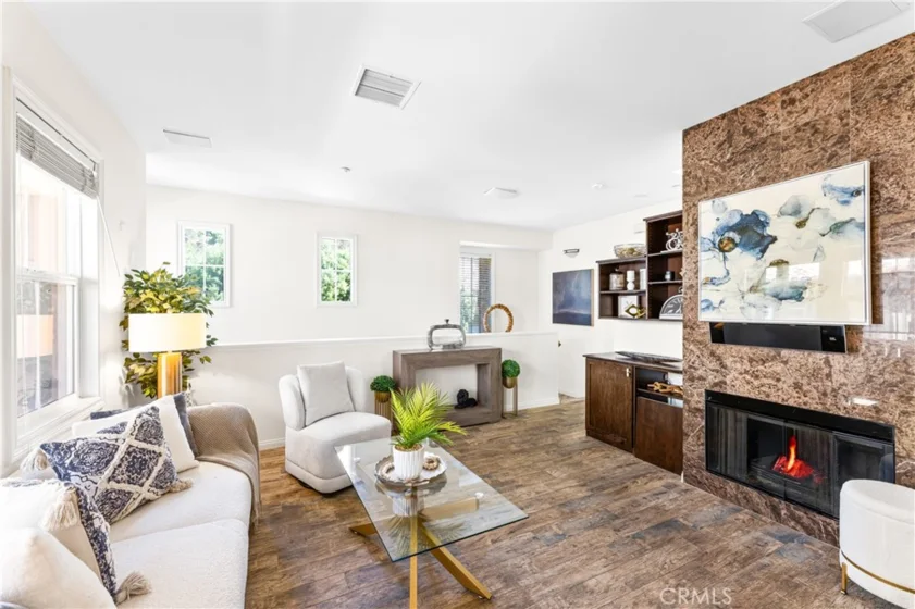 118 Coral Rose photo 12