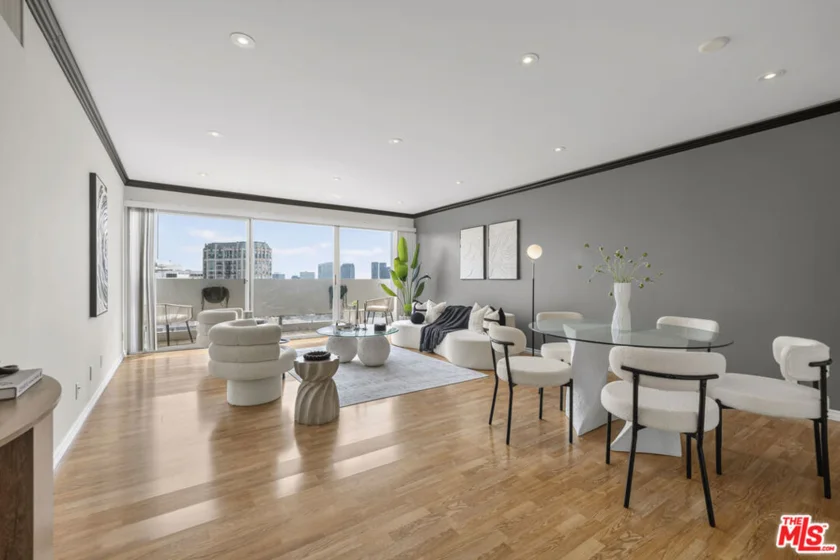 10701 Wilshire Boulevard #2202 photo 6