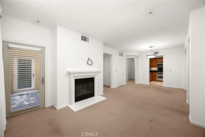 128 N Oak Knoll #206 photo 10