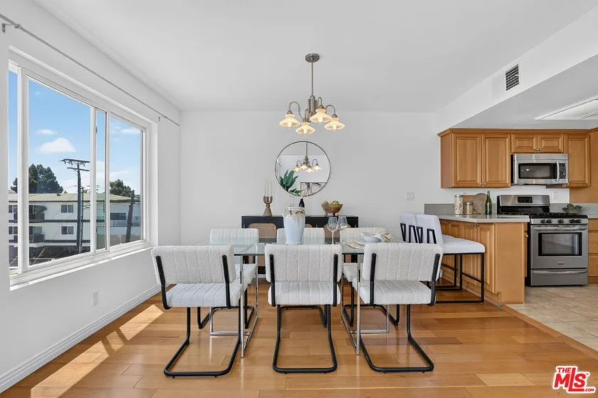 2677 Centinela Avenue #401 photo 8