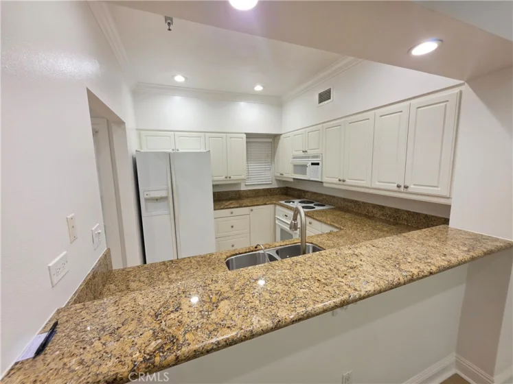 25432 Sea Bluffs #102 photo 7