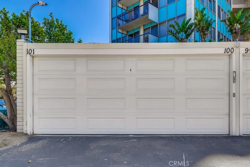 2999 E Ocean Boulevard #120 photo 21