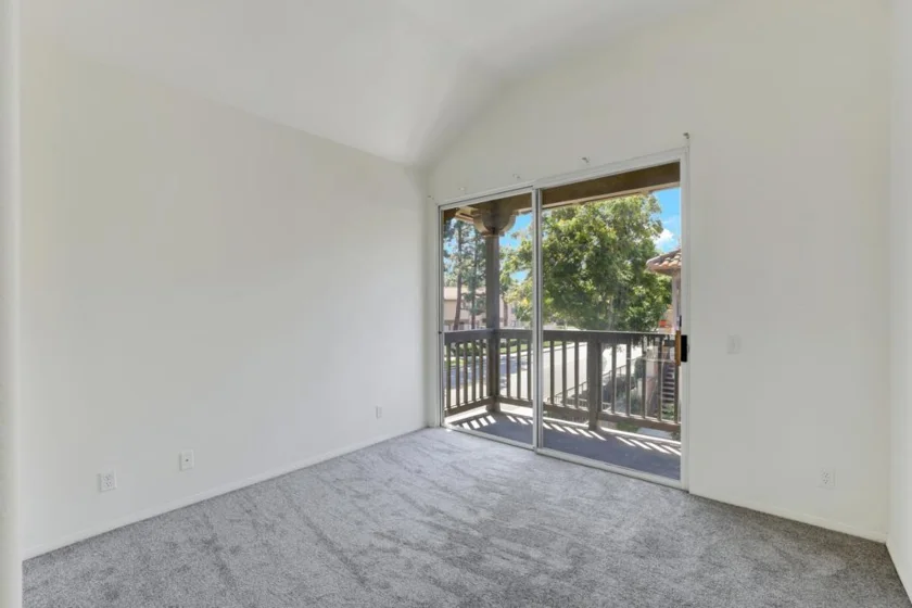 13450 Savanna photo 18