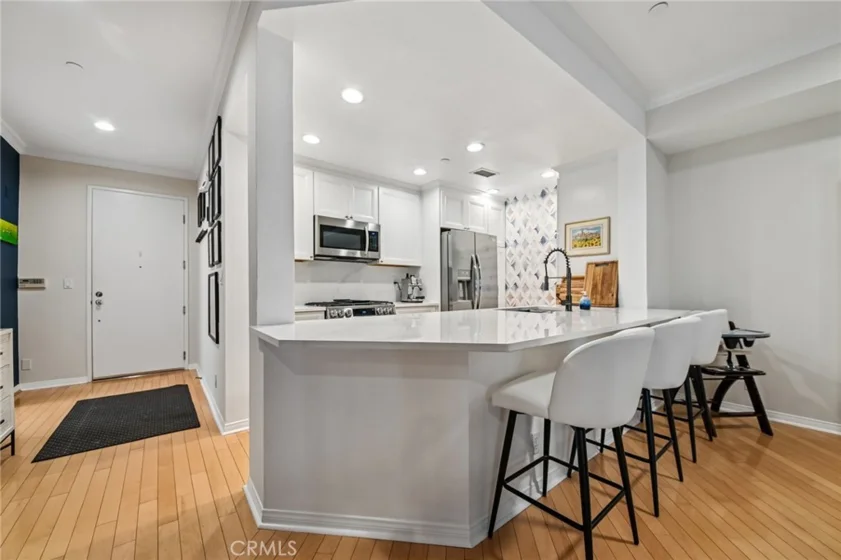12000 Goshen Avenue #203 photo 37
