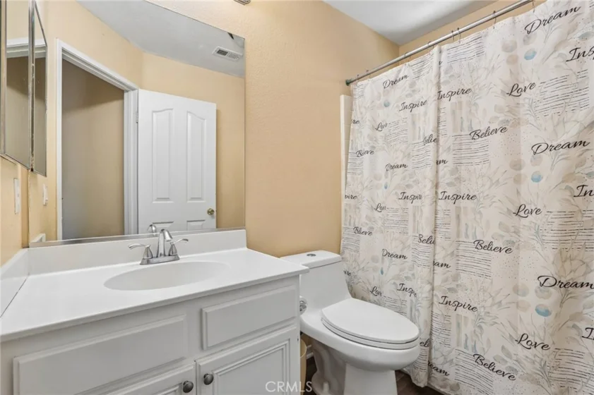 41905 Driver Lane photo 22