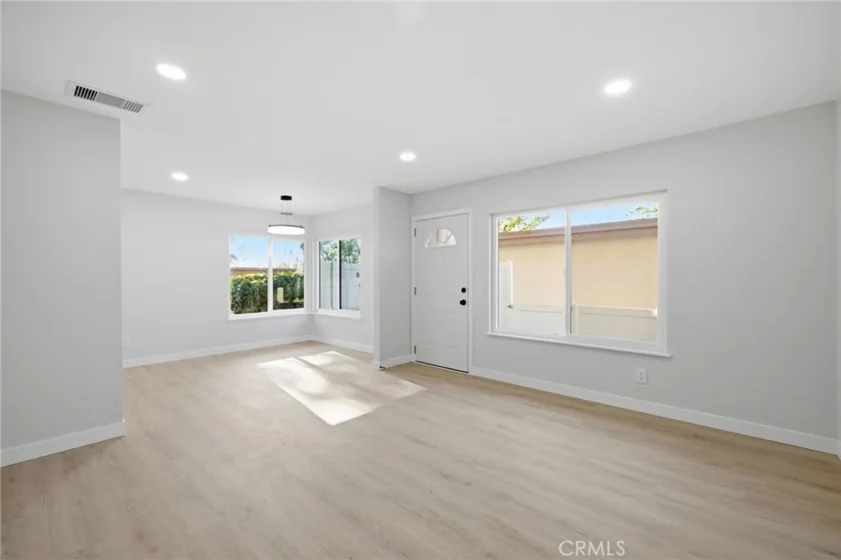 2351 Sutter Way #242 photo 6