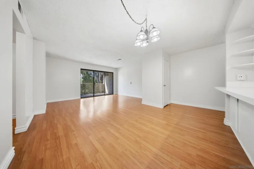 1257 E Grand Avenue ##D photo 2
