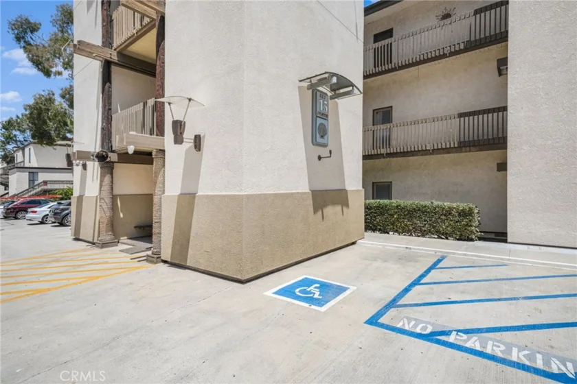 6112 N Marina Pacifica photo 22