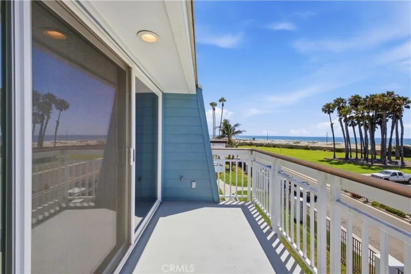 22 Montego Court photo 4