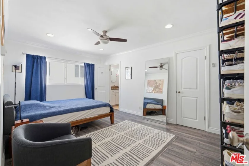940 7th Street #8 photo 7
