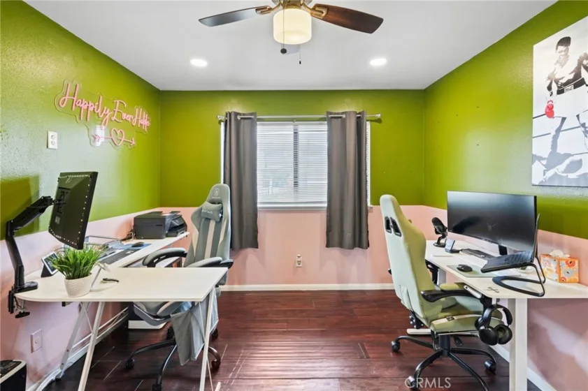 11401 Berendo Avenue #6 photo 5