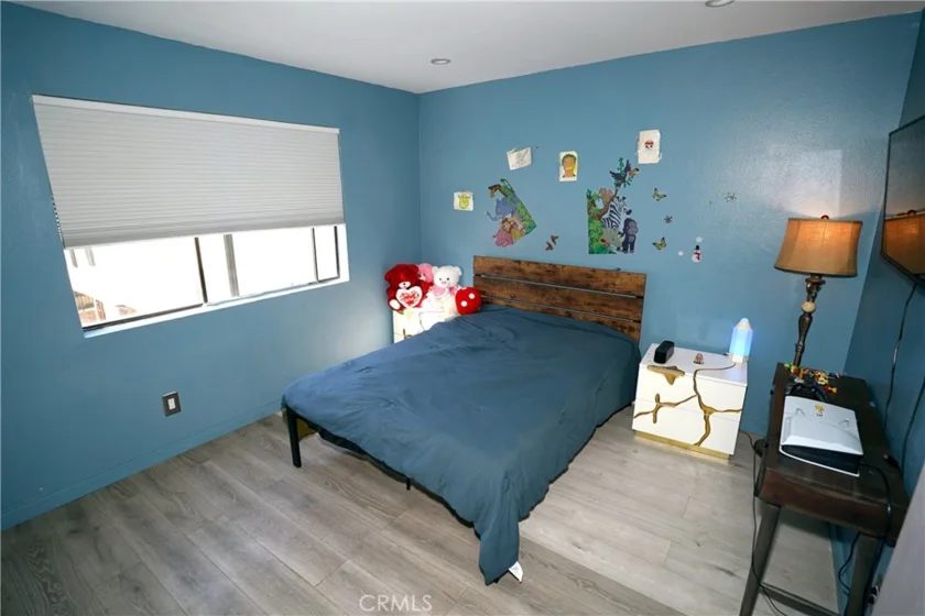 18954 Sherman Way #3 photo 33