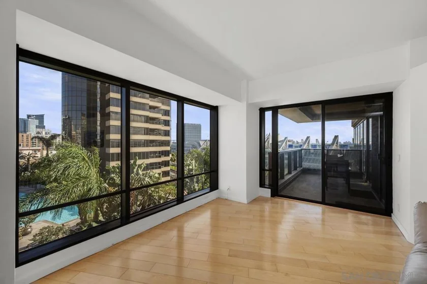 100 Harbor Drive #906 photo 1