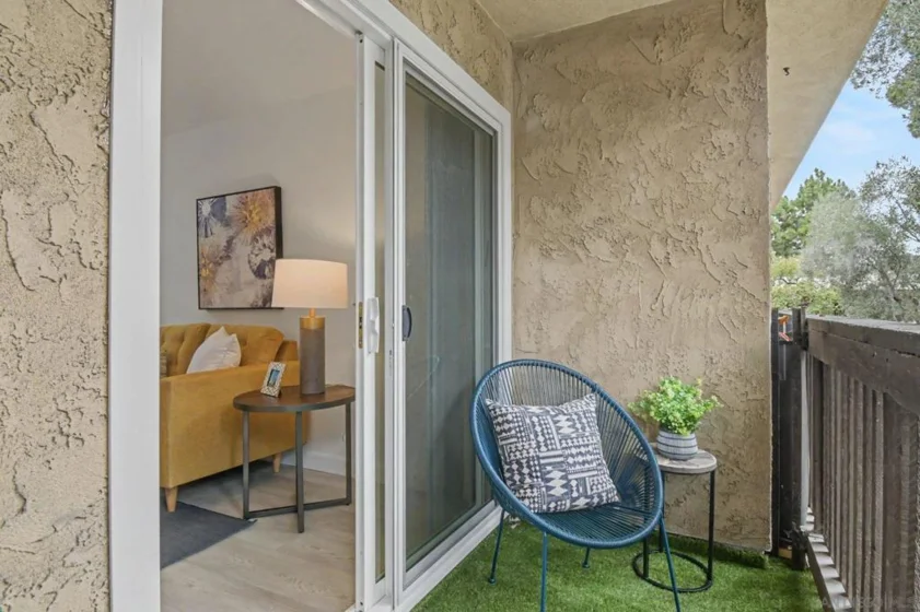 6202 Friars #301 photo 19