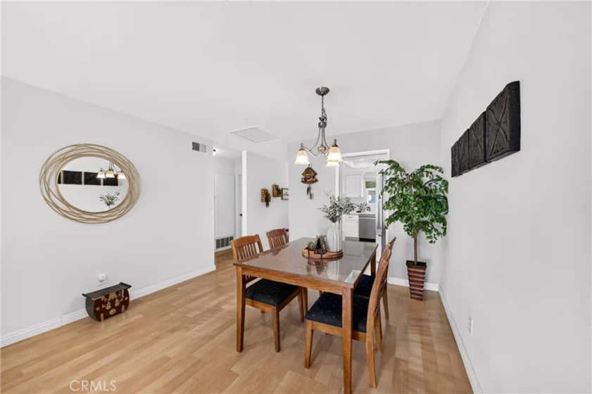 12114 Stonegate Lane photo 9