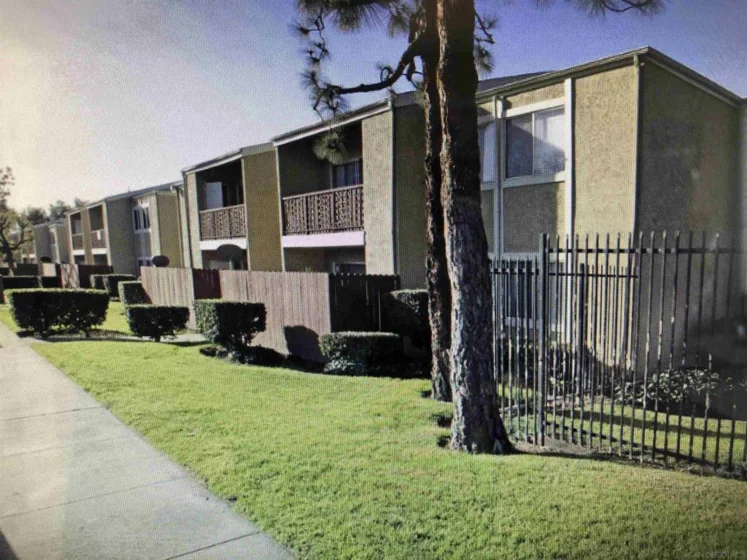 475 N Midway #Unit 129 photo 1