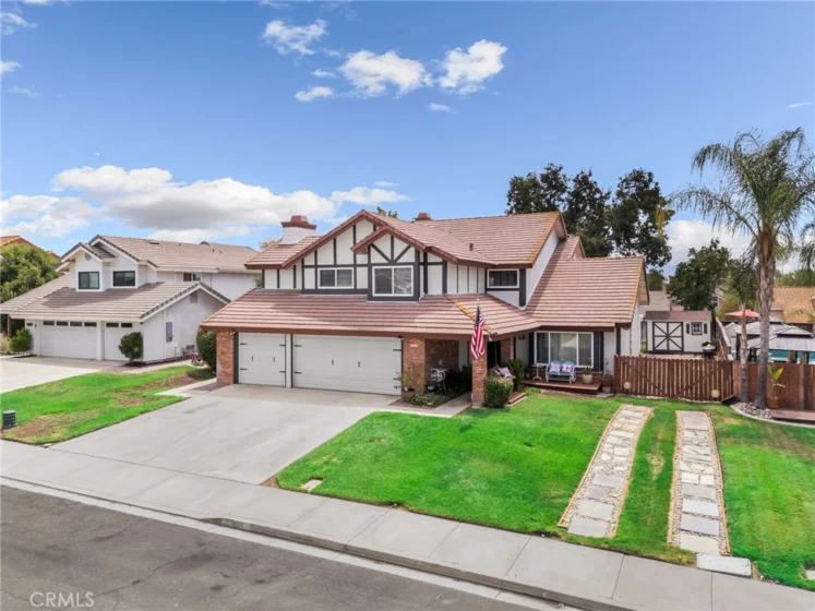 25401 Lacebark photo 2