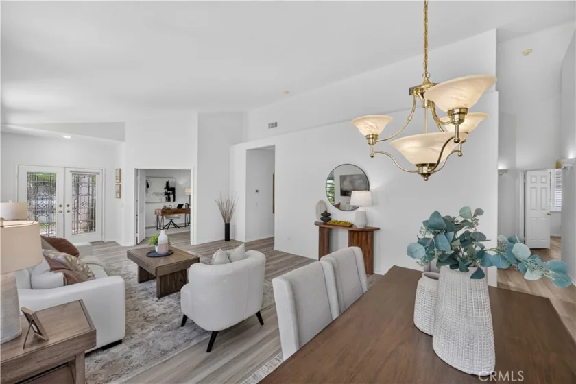 40221 Colony photo 41