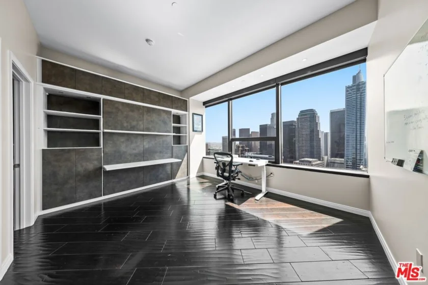 1100 Wilshire Boulevard #3208 photo 14