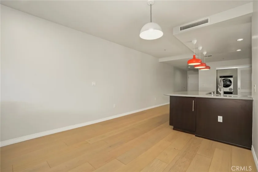 540 S Kenmore Avenue #203 photo 5